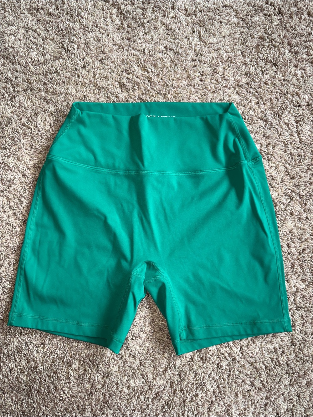 Set Active Sportbody shorts size medium